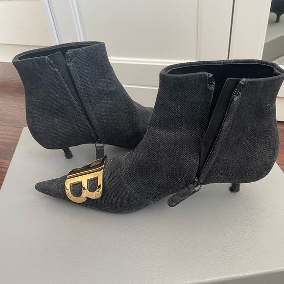 BALENCIAGA Black Denim Ankle Boots - Picture 8 of 14